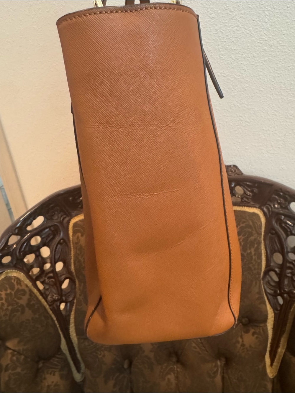 Tory Burch Cognac Leather Tote with Gold Logo - Picture 6 of 9